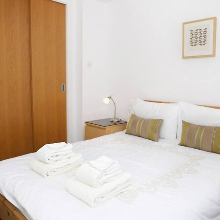 Joivy Inviting Flat With Parking In Canonmills Edinburgh Exterior photo