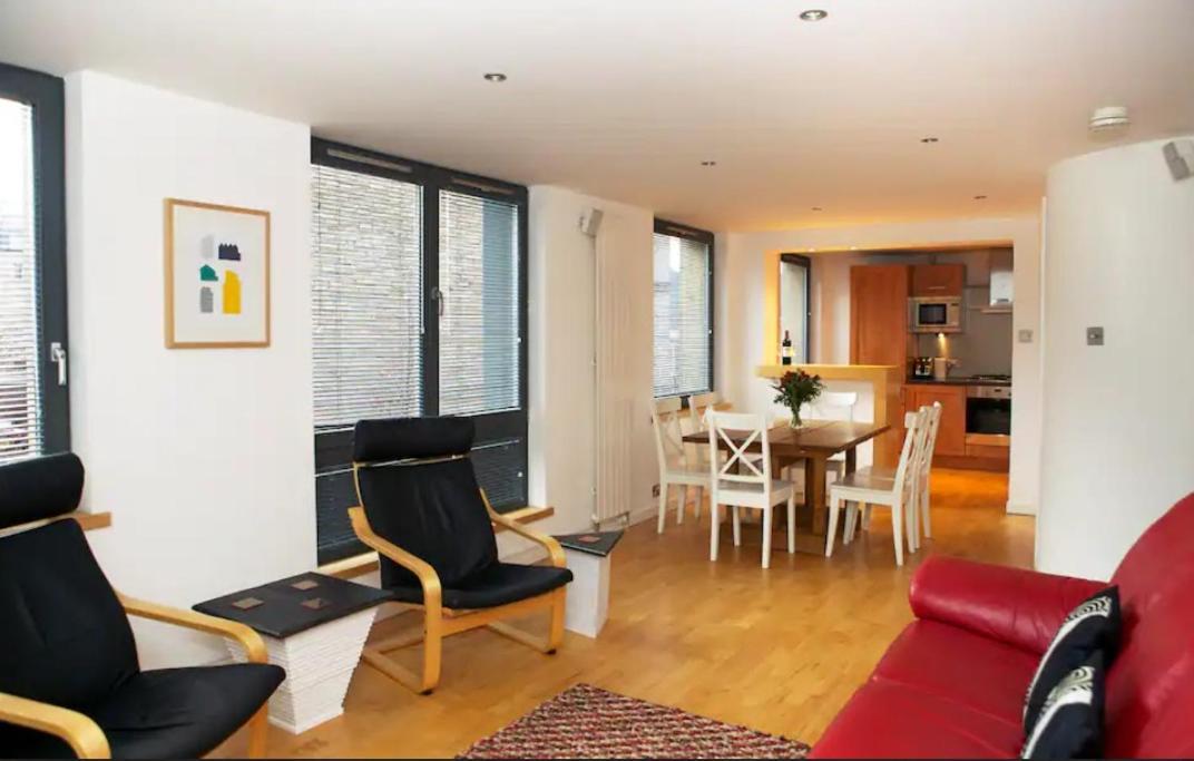 Joivy Inviting Flat With Parking In Canonmills Edinburgh Exterior photo